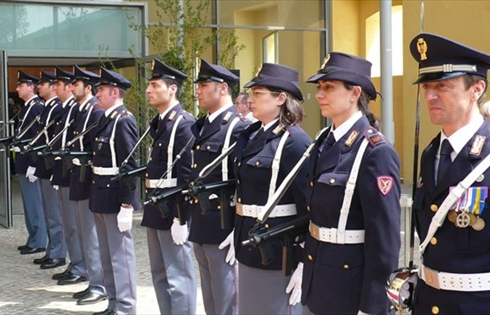 polizia_stato_uniformo