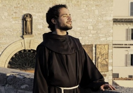 Alessandro-Brustenghi-ferences-szerzetes