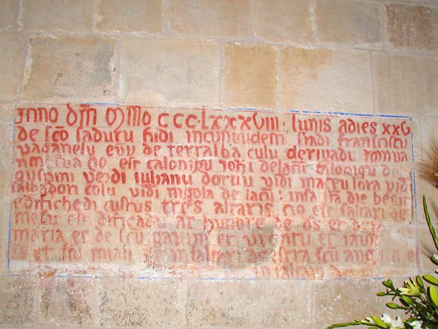 Chiesa San Gavino Martire - egy korabeli felirat a templom falán
